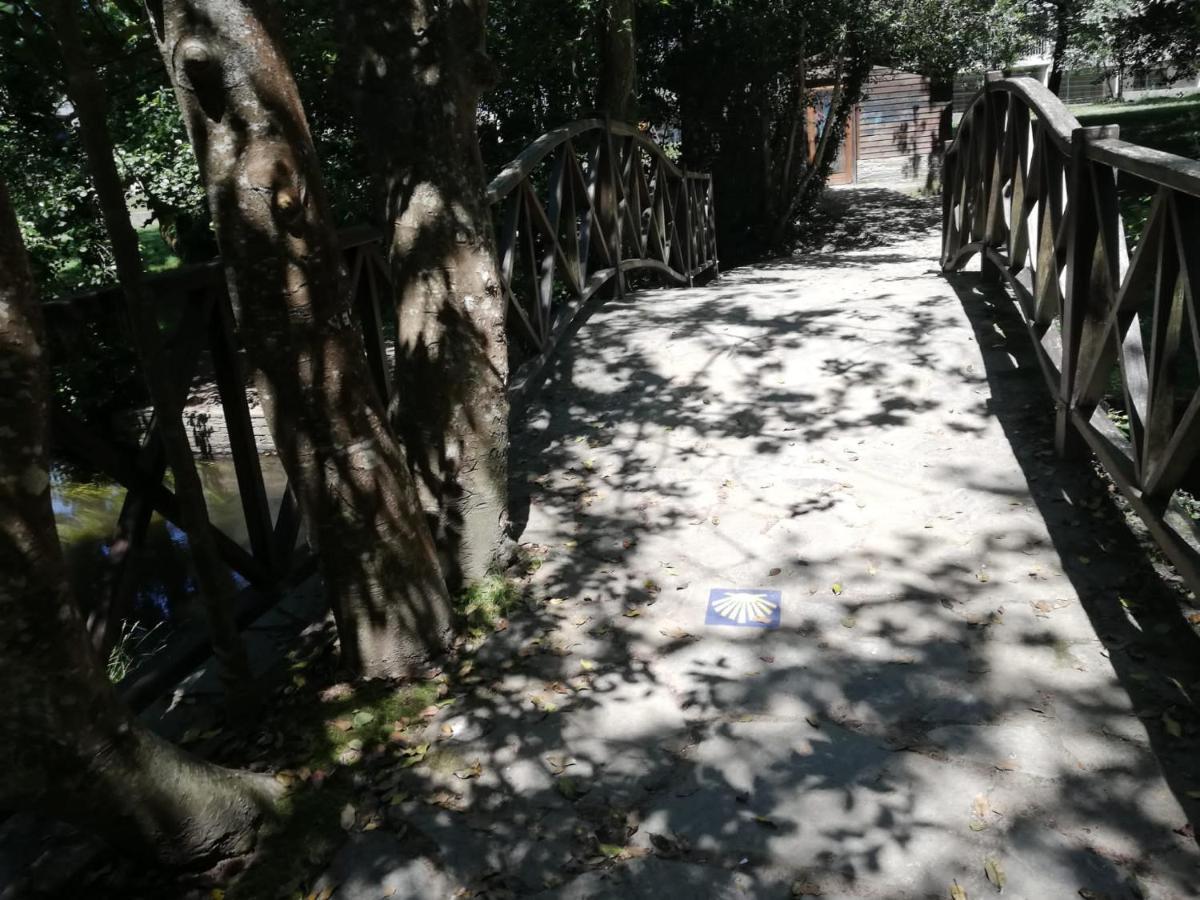 Alojamiento Camino Real Sigueiro Extérieur photo